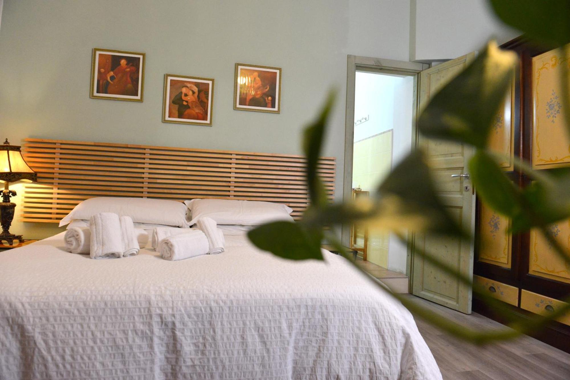 Residenza Del Turista Bed and Breakfast Catania Exteriör bild